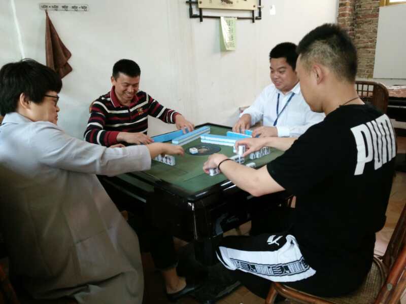 自由活動 打麻將.jpg 自由活動 打麻將.jpg